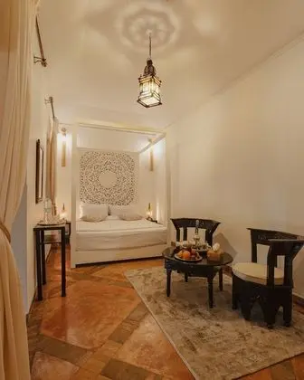 Standard Tek Büyük veya İki Ayrı Yataklı Oda, Zemin Kat (Selima)