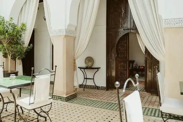 Standard Tek Büyük veya İki Ayrı Yataklı Oda, Zemin Kat (Selima)