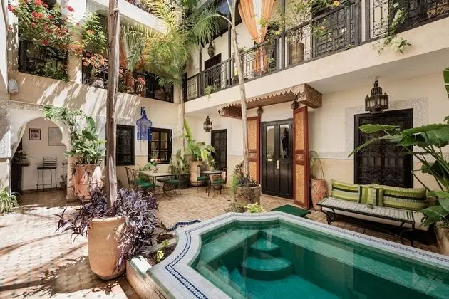 Family Oda (Smarine)