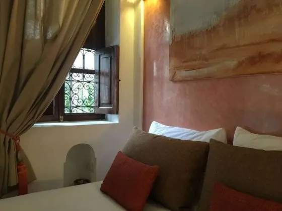 Superior Tek Büyük Yataklı Oda, Avlu Manzaralı (2 People)