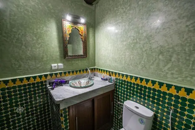 Deluxe Dört Kişilik Oda (Azrou)
