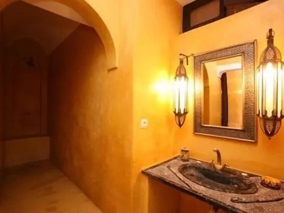 Superior Tek Büyük Yataklı Oda, Özel Banyo (Fes)