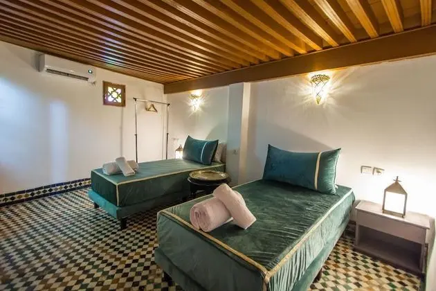 Standard Tek Büyük veya İki Ayrı Yataklı Oda