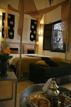 Superior Tek Büyük veya İki Ayrı Yataklı Oda