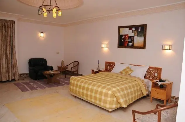 Comfort Süit, 1 Büyük (Queen) Boy Yatak, Avlu Manzaralı