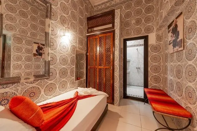 Classic Üç Kişilik Oda