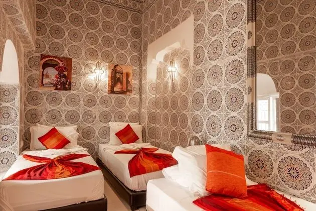 Classic Üç Kişilik Oda