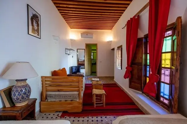 Comfort Üç Kişilik Oda, 1 Büyük (Queen) Boy Yatak ve Çekyat, Sigara İçilmez, Balkon