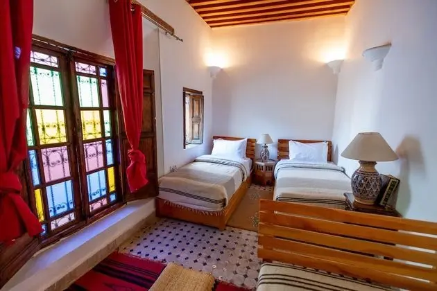 Comfort Üç Kişilik Oda, 1 Büyük (Queen) Boy Yatak ve Çekyat, Sigara İçilmez, Balkon