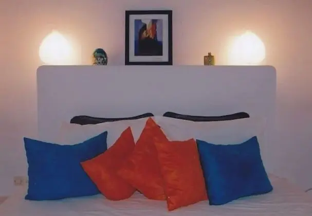 Classic Tek Büyük Yataklı Oda (Zerka)