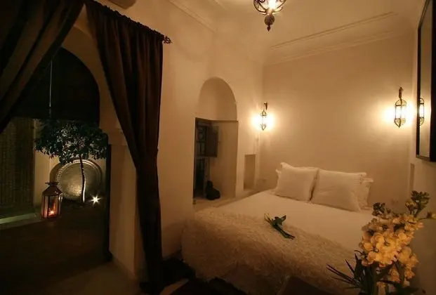 Tek Büyük Yataklı Oda (Patio)