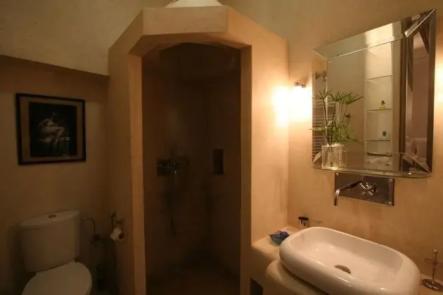 Tek Büyük Yataklı Oda (Patio)