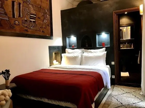 Deluxe Tek Büyük veya İki Ayrı Yataklı Oda (Carbone)