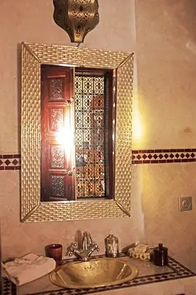 Superior Tek Büyük Yataklı Oda (Koutoubia)