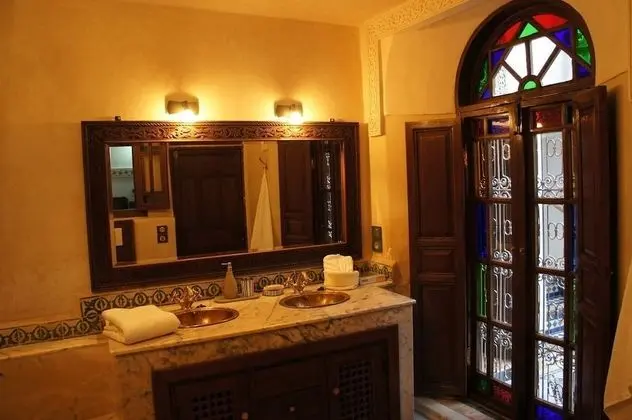 Grand Süit, Avlu Manzaralı (Grenade)