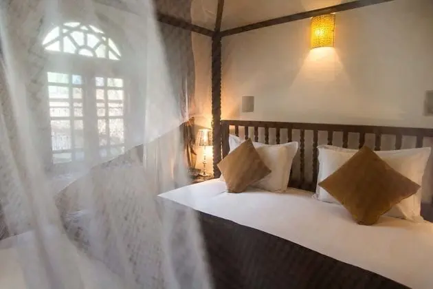 Grand Süit, Teras, Avlu Manzaralı (Grenade - Azur)