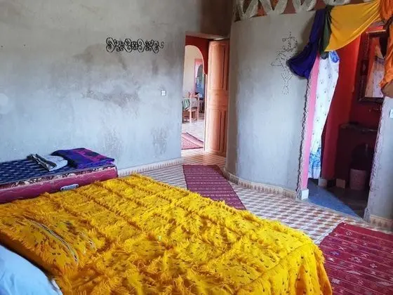 Üç Kişilik Oda, Birden Çok Yatak