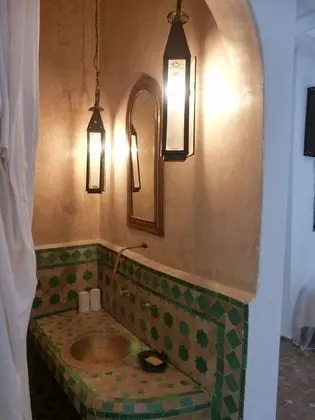 İki Ayrı Yataklı Oda, 2 Tek Kişilik Yatak, Sigara İçilmez, Avlu Manzaralı