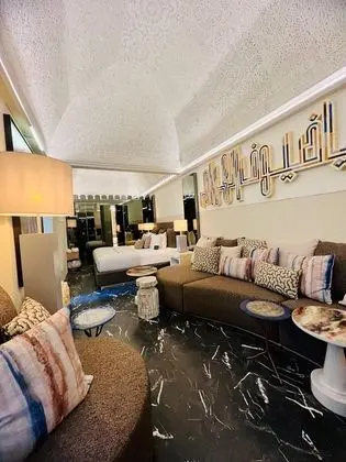 Deluxe Tek Büyük Yataklı Oda (Kamal)