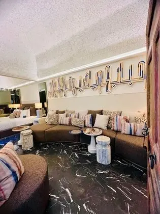 Deluxe Tek Büyük Yataklı Oda (Kamal)