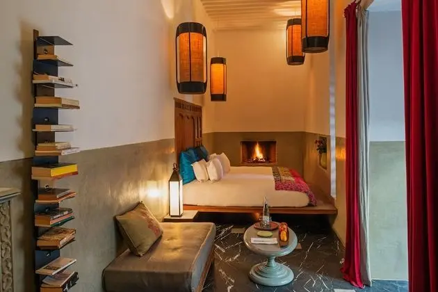 Junior Süit (Samir)