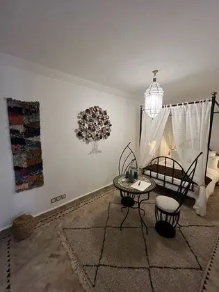 Tek Büyük Yataklı Oda, Özel Banyo (Zaatar)