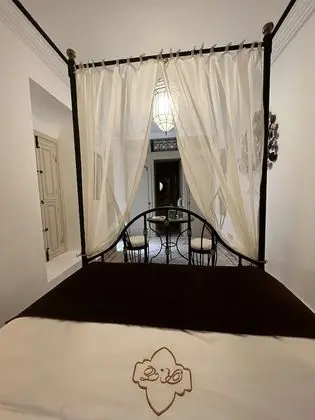 Tek Büyük Yataklı Oda, Özel Banyo (Zaatar)