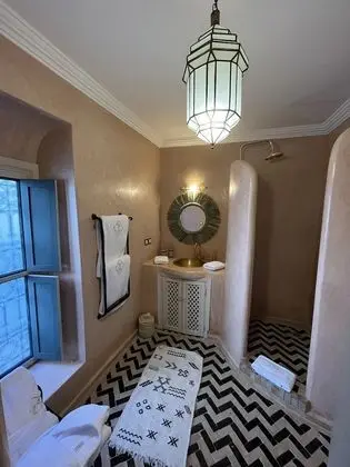 Tek Büyük Yataklı Oda, Özel Banyo (Zaatar)