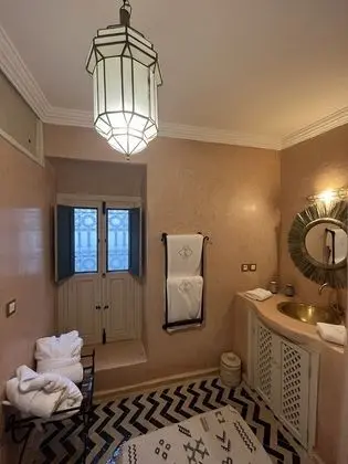 Tek Büyük Yataklı Oda, Özel Banyo (Zaatar)