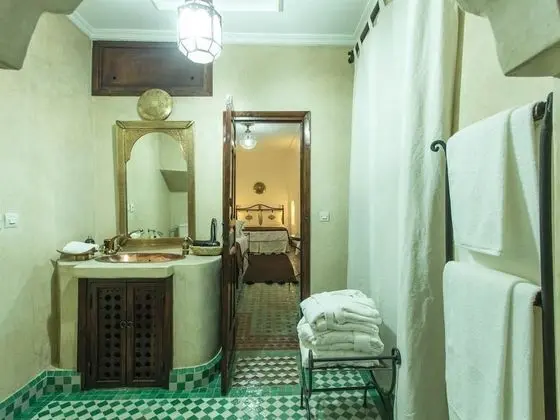 Tek Büyük Yataklı Oda, Özel Banyo (Zaatar)