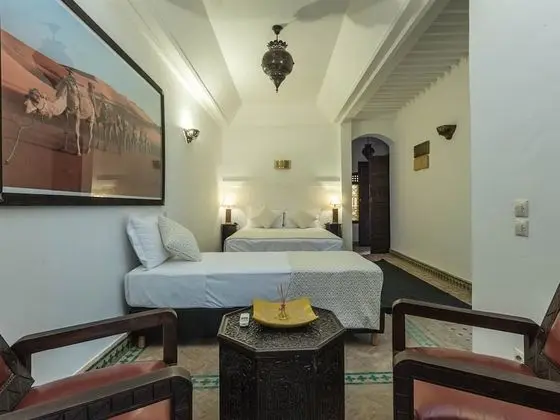 Üç Kişilik Oda, Özel Banyo (Touma)