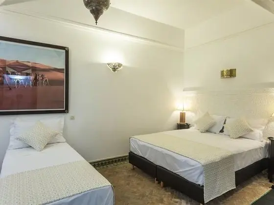 Üç Kişilik Oda, Özel Banyo (Touma)