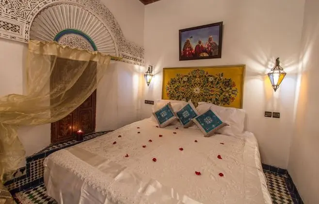 Luxury Dört Kişilik Oda, Avlu Manzaralı