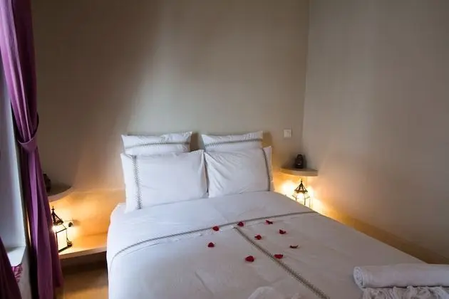 Tek Büyük Yataklı Oda (Zahra)