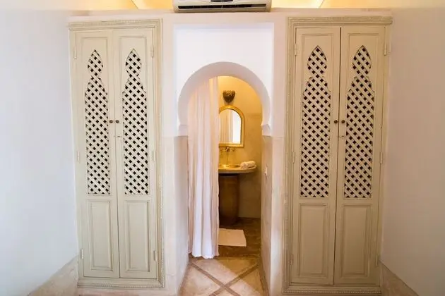 Tek Büyük Yataklı Oda (Zahra)