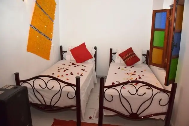 Dört Kişilik Oda, Sigara İçilmez