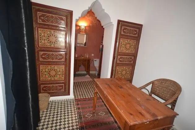 Tek Büyük Yataklı Oda, Sigara İçilmez
