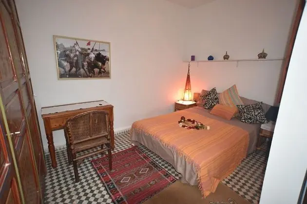Tek Büyük Yataklı Oda, Sigara İçilmez