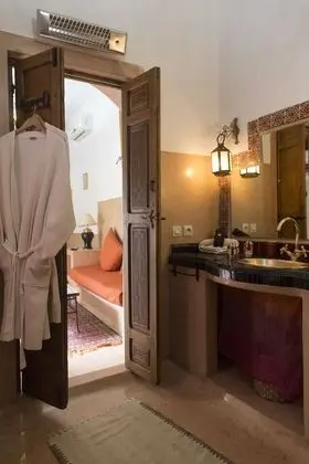 Oda, Sigara İçilmez, Avlu Manzaralı (Moulouya)