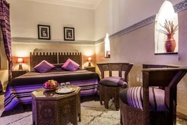 Superior Oda, Havuz Manzaralı