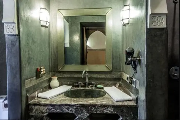 Superior Oda, Havuz Manzaralı