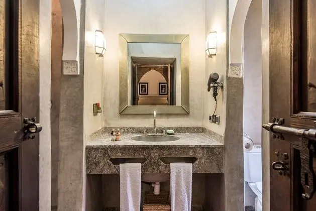 Superior Oda, Havuz Manzaralı