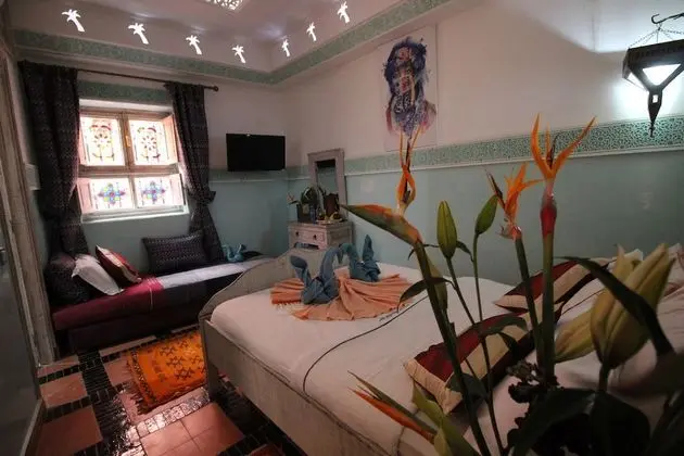 Classic Tek Büyük Yataklı Oda