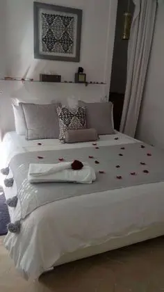Ev, Sigara İçilmez (Riad)