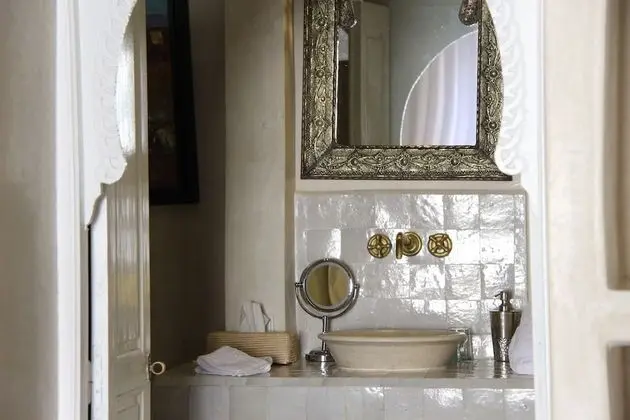 Superior Oda (Isadora)