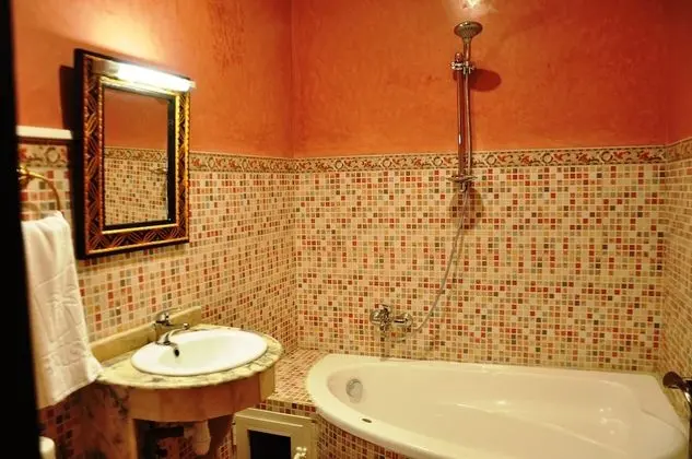 Superior Oda, Balkon