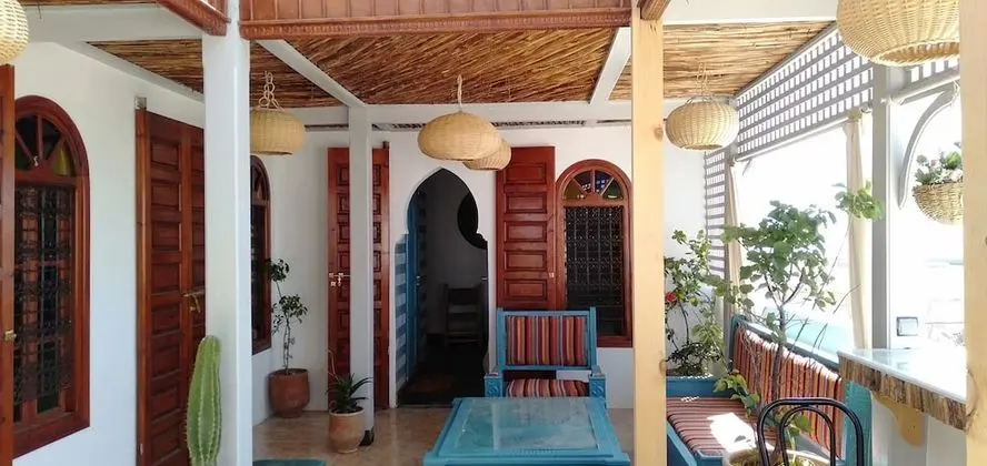 Tek Büyük Yataklı Oda, 1 Çift Kişilik Yatak