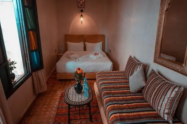 Comfort Tek Büyük Yataklı Oda