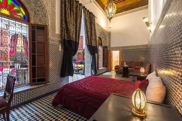Üç Kişilik Oda
