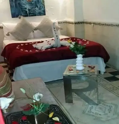 Standard Tek Büyük Yataklı Oda (Verte)